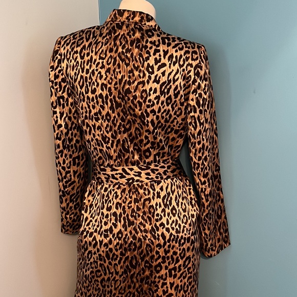 Let your inner animal spirit out with a silk coat dress. - Picture 6 of 9